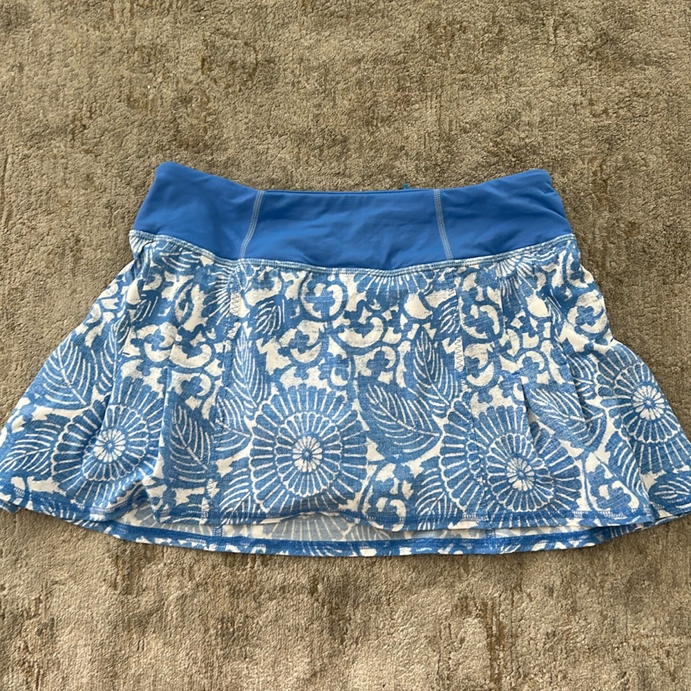 Lululemon Blue Floral Skirt size 4